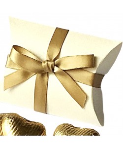 Old Gold Pillow Bow Favours