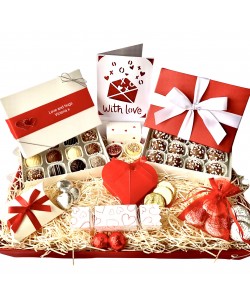 Personalised Chocolate Lovers Hamper